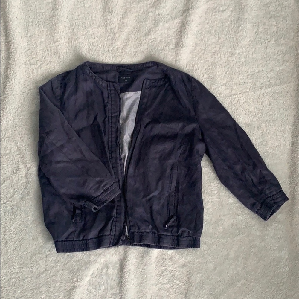 Navy blue, medium sleeve, bomber jacket